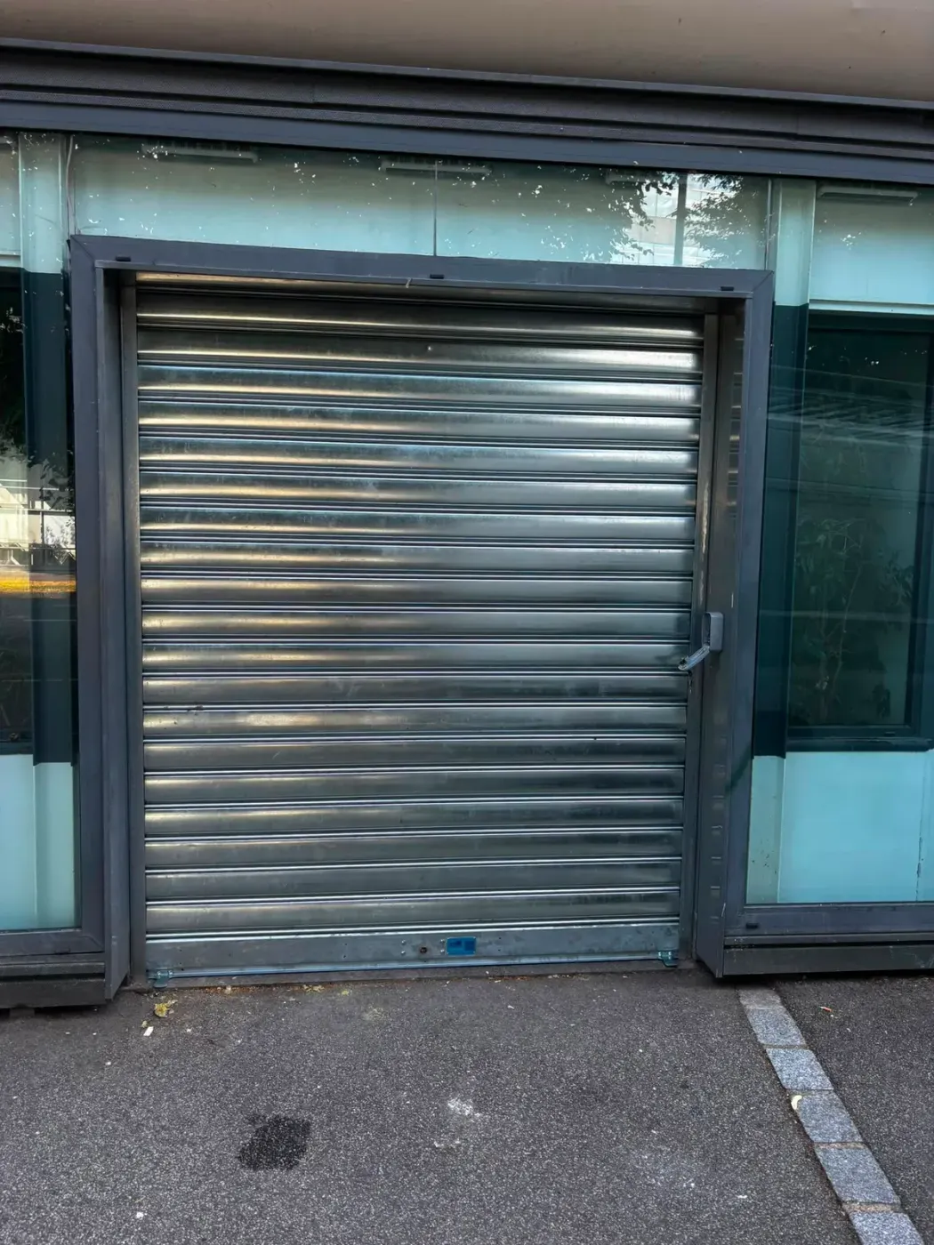 Installation et pose de rideau métallique à Asnières-sur-Seine