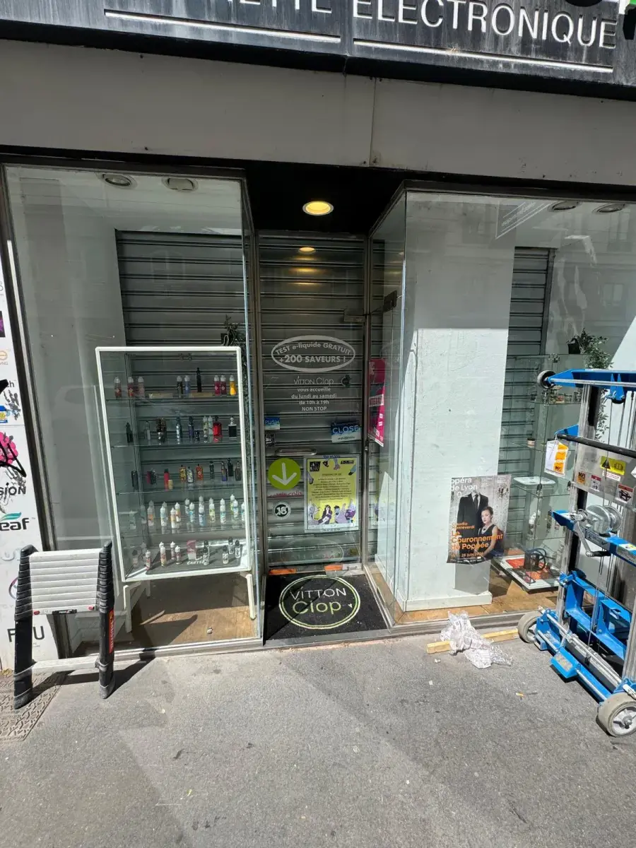 Installation et pose de rideau métallique à Asnières-sur-Seine