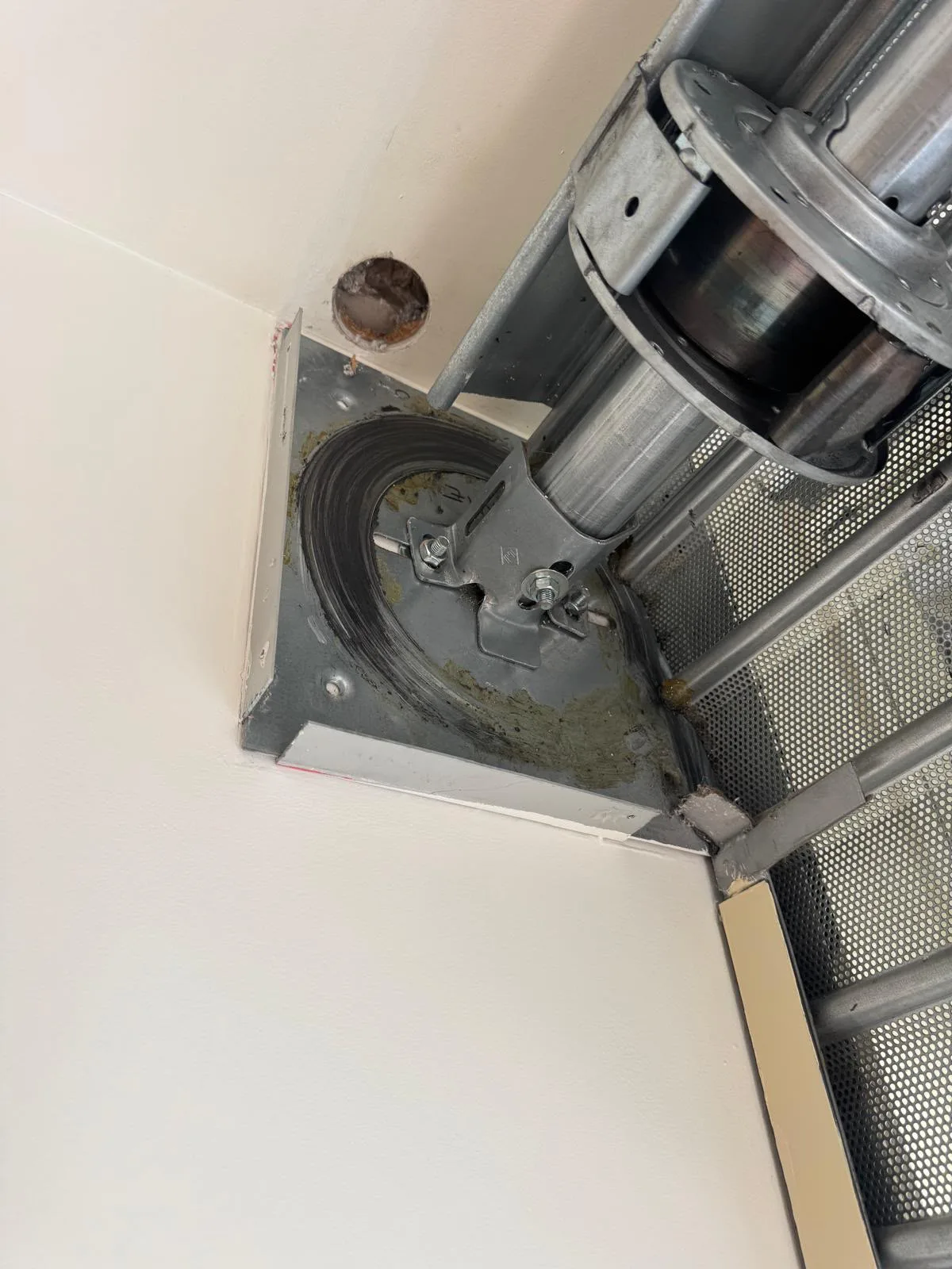 Motorisation de rideau métallique à Asnières-sur-Seine